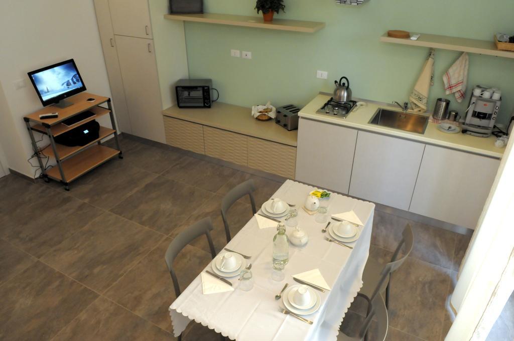 Della Torre Rooms Lecce Extérieur photo