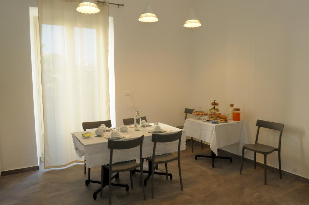 Della Torre Rooms Lecce Extérieur photo